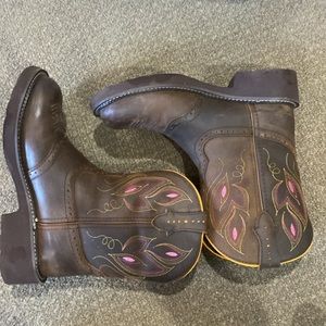 Justin Gypsy Rodeo boots (not broken in)
